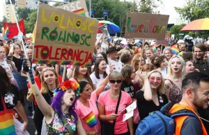 "SOLIDARNI Z BIAŁYMSTOKIEM" CAŁA POLSKA BRONI LGBT