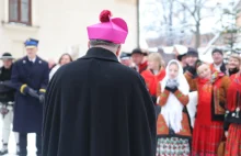 84% Polaków chce komisji ds. tuszowania pedofilii w Kościele! PiS będzie musiał