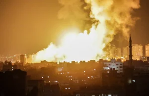 Naloty na Strefę Gazy. Zginęły trzy osoby, m.in. ciężarna kobieta i jej dziecko