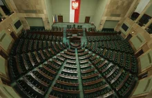 Nieoficjalnie: O 2:00 w nocy Sejm może zająć się projektem dot. Sądu Najwyższego