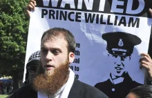 Muzułmański konwertyta skazany za terroryzm szydzi z sądu, który go skazał