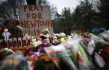 Ciche, spokojne miasteczko, USA po masakrzy w Newtown
