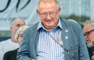 Michnik kupował mieszkania "na słupa"? Wojna naczelnych