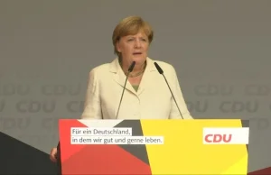 "Idź do swoich muzułmanów!". Zwolennicy AfD zakłócili wiec Merkel