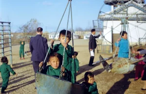 Jak wygląda codzienne życie w Korei Północnej? "Społeczeństwo przypomina roboty"
