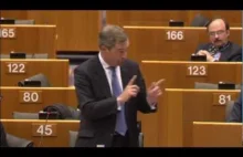 UE chce przekupić niezależną Chorwację? - Nigel Farage