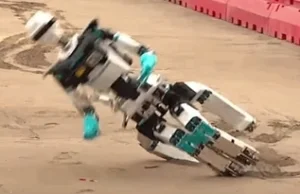 Wielkie porażki robotów na konkursie DARPA