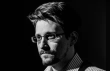 Bohater czy zdrajca? Snowden napisał biografię. „Pamięć nieulotna”