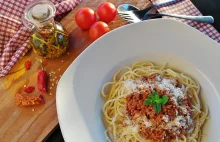 Burmistrz Bolonii ma dość turystów zamawiających spaghetti bolognese...