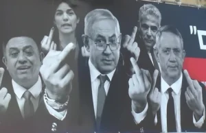 Czołowi izraelscy politycy pokazują środkowy palec