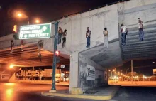 9 bodies found hanging off Nuevo Laredo bridge (Meksyk)