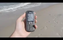 Telefon w nowoczesnym survivalu