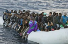 Niemiecki minister: Do Europy ruszą wkrótce setki milionów kolejnych uchodźców