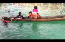 Dziewczynka z plemienia morskich nomadów ratuje zatopioną łódź