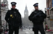 Terrorysta, który zaatakował w Londynie nazywał się Adrian Russell