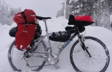 Wsiadł na rower i pojechał na Nordkapff zimą. Noclegi? A pod namiotem w zaspach.