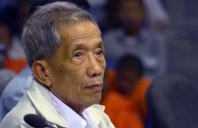 Był katem reżimu Czerwonych Khmerów. Wysłał na śmierć tysiące ludzi.