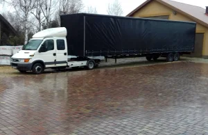 To nie Photoshop :) To dostawczak z pełnowymiarową naczepą od ciężarówki !!!