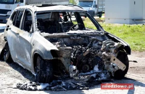 Kierującej nic się nie stało. Bmw stanęło w płomieniach