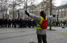 Paryż człowiek otrzymuje kulę z bliskiej odległości
