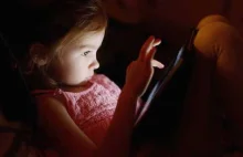 Zadbaj, aby Twoje dziecko bezpiecznie korzystało z urządzeń mobilnych