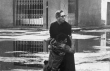 Historia jednej fotografii. Ksiądz Luis Manuel Padilla i umierający żołnierz