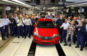 Opel w Gliwicach zachęca pracowników do szukania pracy gdzie indziej?