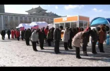 Koreańczycy upamiętniają trzecią rocznicę śmierci Kim John Ila