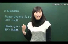 Koreanka uczy angielskiego.