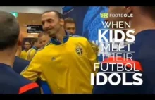 Reakcja dzieciaków na idoli futbolu :-D