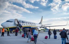 Ryanair likwiduje darmowy duży bagaż podręczny! Chcesz jechać z walizką...