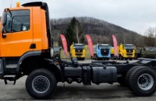 Uczniowie z Třebíča złożyli na warsztatach nową ciężarówkę TATRA
