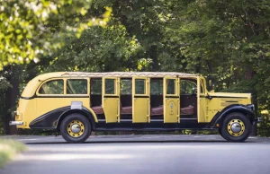 Autobus z Parku Yellowstone na sprzedaż!