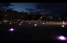 Niesamowity pokaz kwadrokopterów w nocy