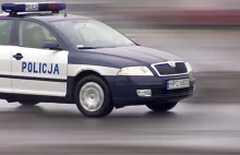 Ukradł auto, był pijany i uciekał przed policją. Po drodze okradł jeszcze...