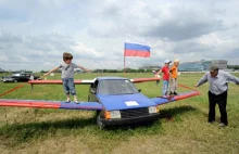 72-latek zbudował latający samochód