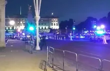 Atak maczetą pod pałacem Buckingham w Londynie
