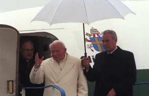 "Widziałem, jak papież odprawia egzorcyzmy". Kamerdyner Jana Pawła II...