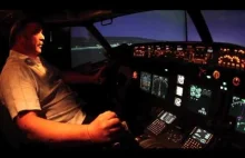Kontroler lotów i pilot zbudował symulator Boeinga 737 w garażu