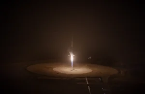 SpaceX uruchomił ponownie silniki pierwszej rakiety, której udało się wylądować