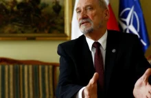 Macierewicz oskarża Rosję o zabicie Kaczyńskiego. Padły słowa o wojnie