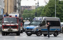 Bomba w autobusie we Wrocławiu. Ładunek był wyposażony w zapalnik czasowy