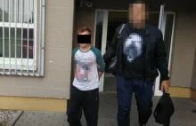Policja: ekspedient wkładał ręce pod spódniczki nastolatek - Białołęka