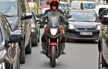 Jazda motocyklem w korku zgodna z przepisami? czyli odwieczny delemat na moto ;)
