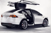 Tesla Model X | Nowe zdjęcia i informacje