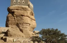 Dar al-Hajar - kamienny pałac-labirynt