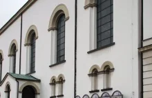 Alarm bombowy w Bazylice św. Wojciecha .