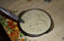 Gotuj z Wykopem - zupa z porami, pieczarkami, mięsem i serkami topionymi