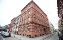 Wrocław: Miasto za 10 tys. zł sprzedaje biskupowi mieszkanie w centrum