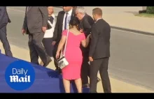 Pijany Przewodniczący Komisji Europejskiej ledwie stoi na nogach